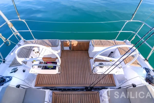 Elan E4 - Yacht Charter Sailica