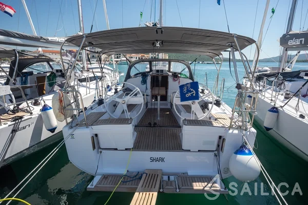 Elan E4 - Yacht Charter Sailica