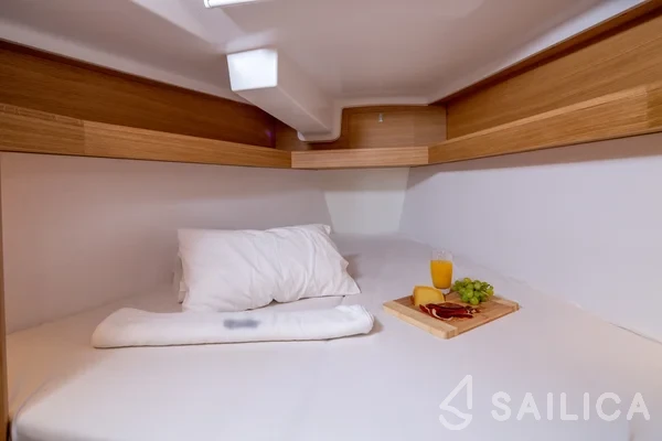 Elan E4 - Yacht Charter Sailica