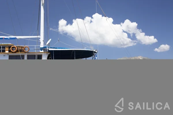 Gulet - Yacht Charter Sailica