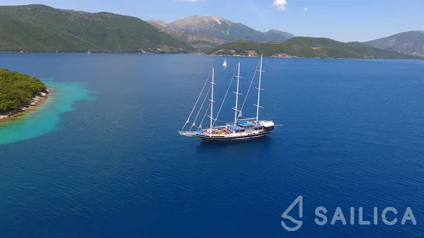 Gulet - Yacht Charter Sailica