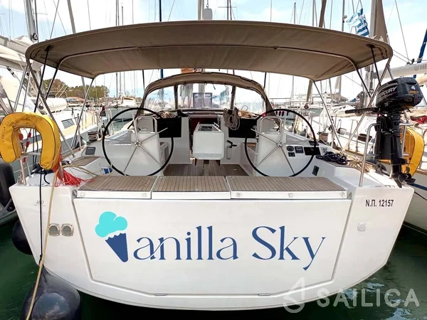 Dufour 460 GL - Yacht Charter Sailica
