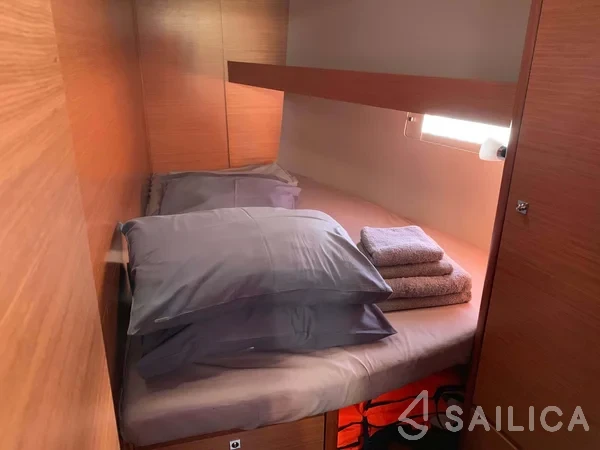 Dufour 460 GL - Yacht Charter Sailica