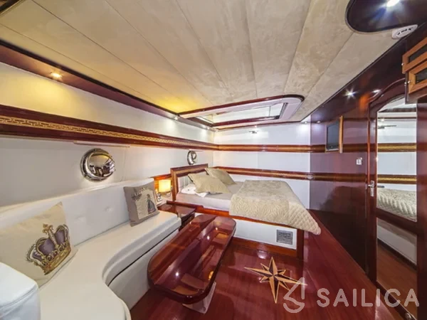 Gulet - Yacht Charter Sailica
