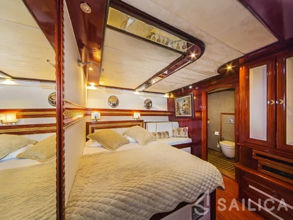 Gulet - Yacht Charter Sailica