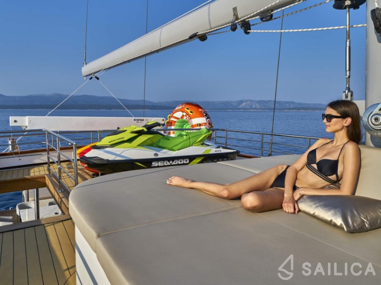 Gulet - Yacht Charter Sailica