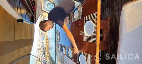Gulet - Yacht Charter Sailica