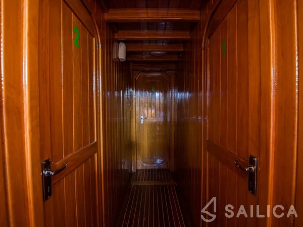 Gulet - Yacht Charter Sailica