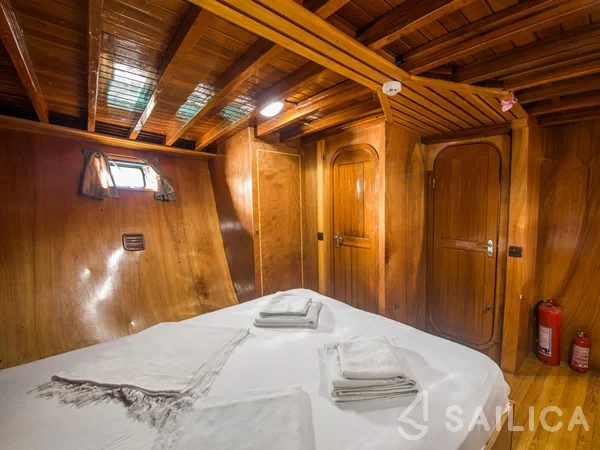 Gulet - Yacht Charter Sailica