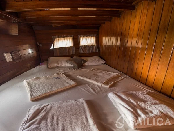 Gulet - Yacht Charter Sailica