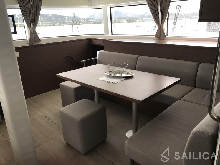 Lagoon 52F - Yacht Charter Sailica