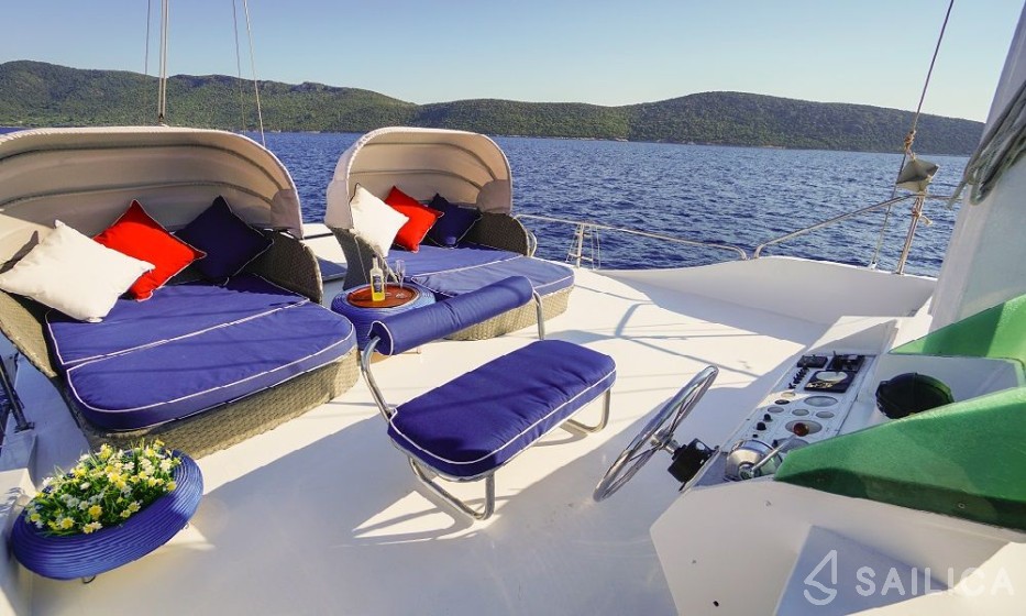 Gulet - Yacht Charter Sailica