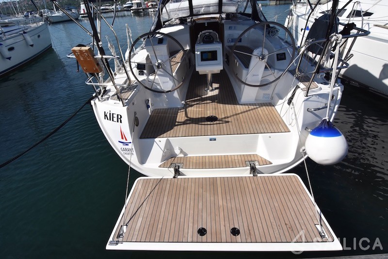 Bavaria Cruiser 34 - Yacht Charter Sailica