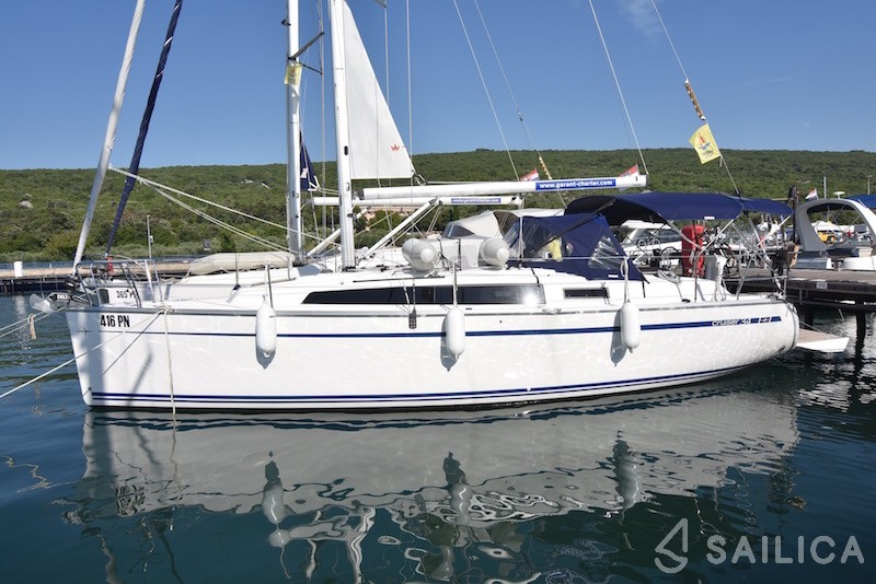 Bavaria Cruiser 34 - Yacht Charter Sailica