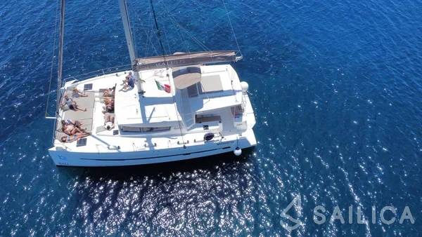 Bali 4.5 - Yacht Charter Sailica