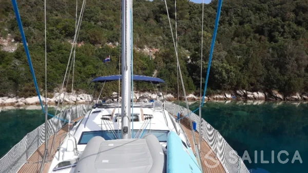 Sun Odyssey 54DS - Photo #23 Sun Odyssey 54DS - Yacht Charter Sailica