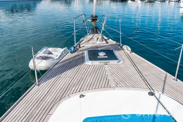 Sun Odyssey 54DS - Photo #32 Sun Odyssey 54DS - Yacht Charter Sailica