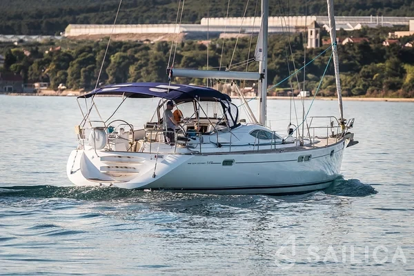 Sun Odyssey 54DS - Photo #25 Sun Odyssey 54DS - Yacht Charter Sailica
