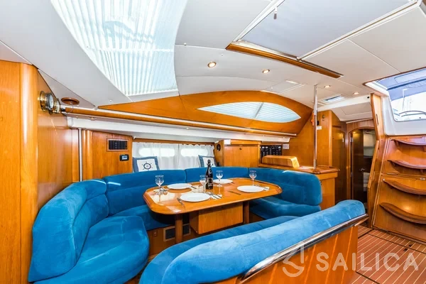 Sun Odyssey 54DS - Photo #34 Sun Odyssey 54DS - Yacht Charter Sailica