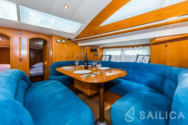 Sun Odyssey 54DS - Photo #38 Sun Odyssey 54DS - Yacht Charter Sailica