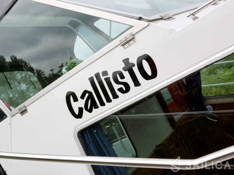 Pedro Solano 33 - Yacht Charter Sailica