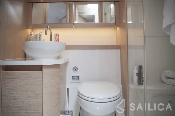 Greenline 39 - Yacht Charter Sailica