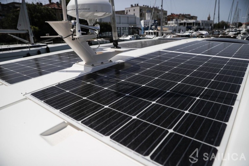 Greenline 39 - Yacht Charter Sailica
