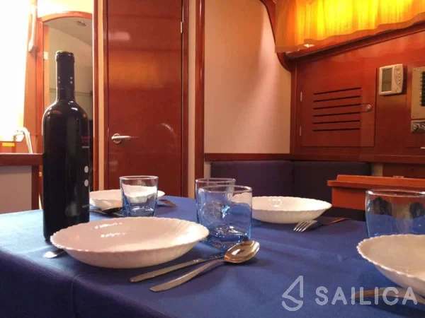 Hanse 342 - Yacht Charter Sailica