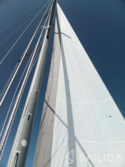 Hanse 342 - Yacht Charter Sailica