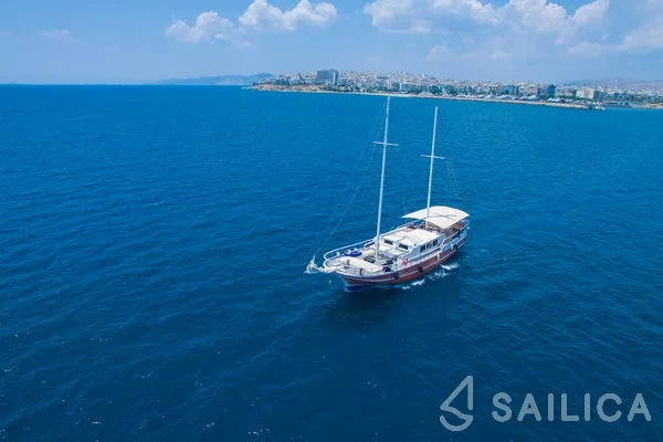 Gulet - Yacht Charter Sailica