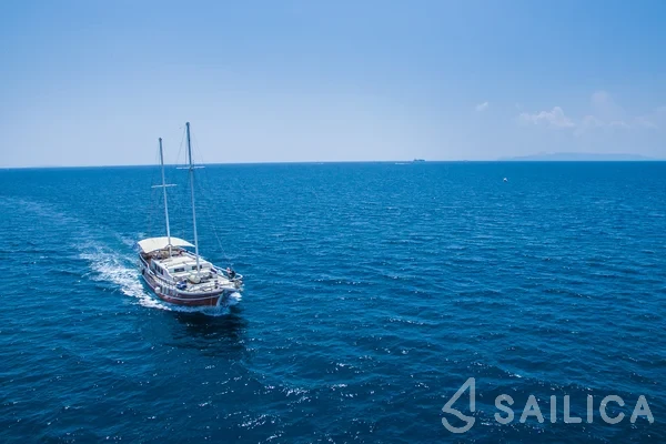 Gulet - Yacht Charter Sailica