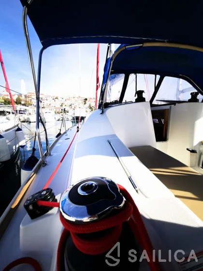 Sun Odyssey 36i - Yacht Charter Sailica