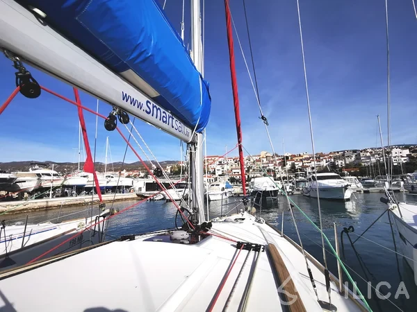 Sun Odyssey 36i - Yacht Charter Sailica