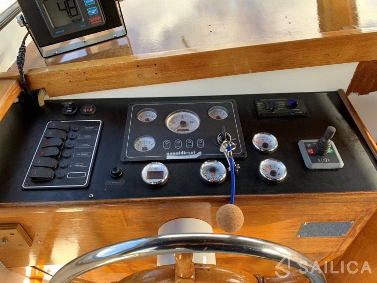 Boarnkruiser 920 - Yacht Charter Sailica