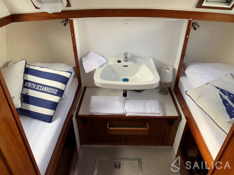 Boarnkruiser 920 - Yacht Charter Sailica
