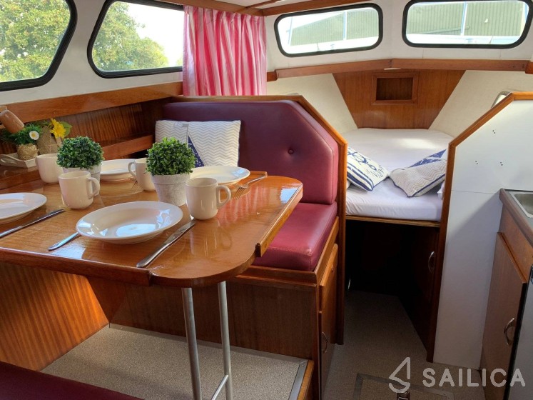 Boarnkruiser 920 - Yacht Charter Sailica