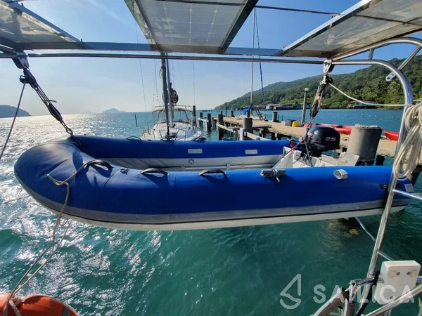 Sun Odyssey 409 - Yacht Charter Sailica