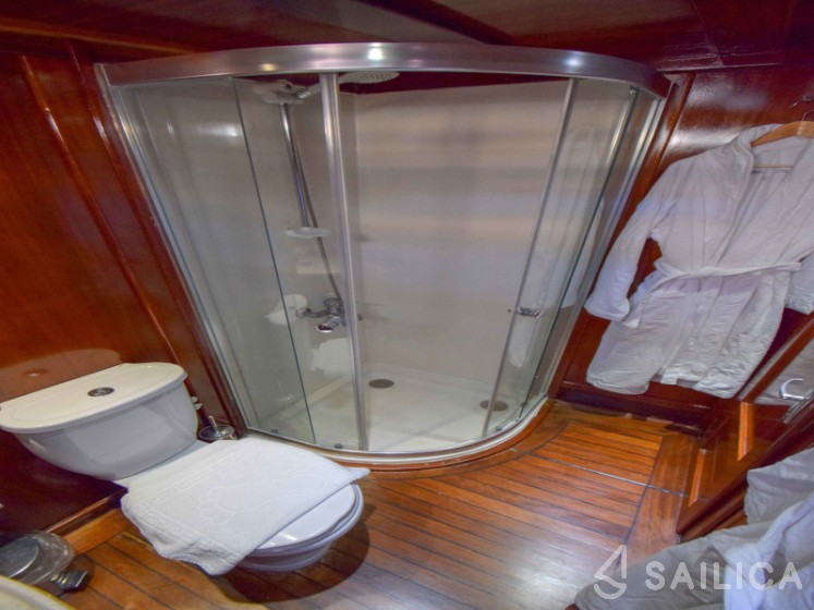 Gulet - Yacht Charter Sailica