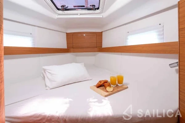 Elan 45 Impression - Yacht Charter Sailica