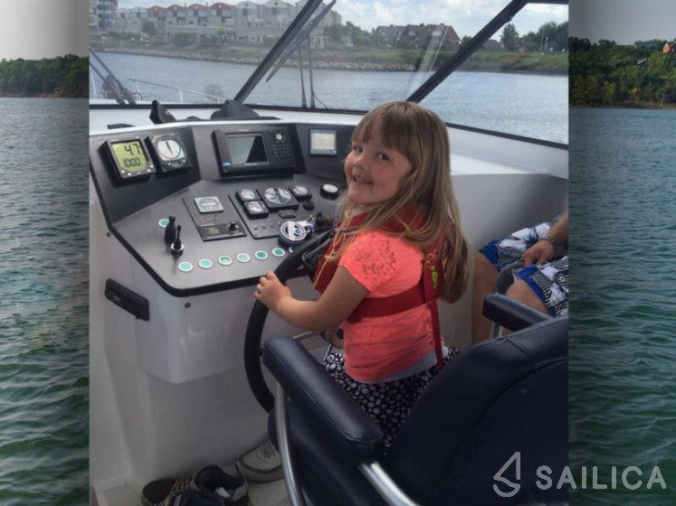 Pacific Allure 155 - Yacht Charter Sailica