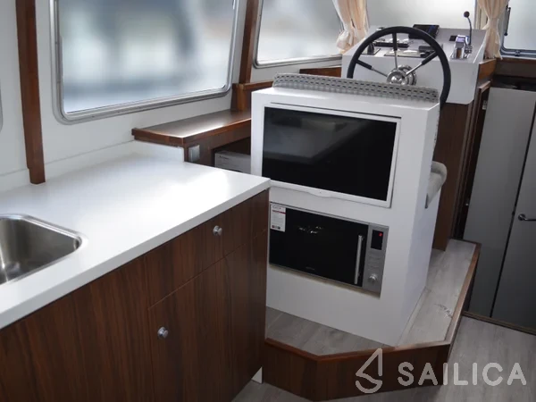 De Drait Bravoure 40 - Yacht Charter Sailica
