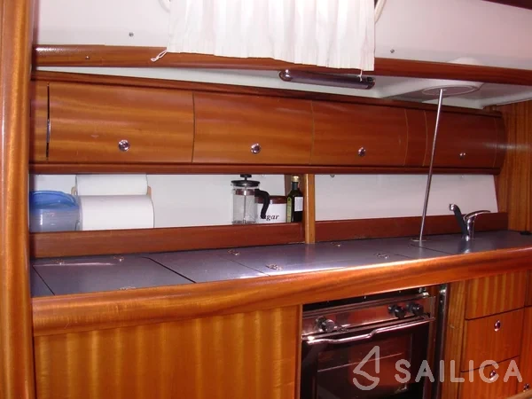Bavaria 38 Cruiser - Yacht Charter Sailica
