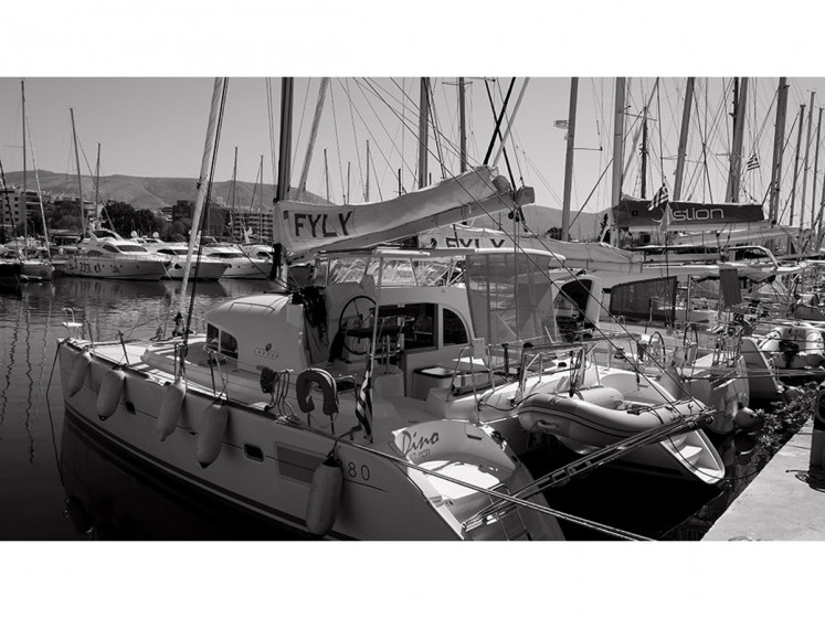 Lagoon 380 - Yacht Charter Sailica