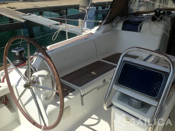 Sun Odyssey 409 - Yacht Charter Sailica