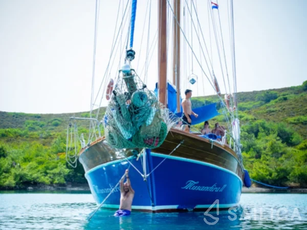 Gulet - Yacht Charter Sailica