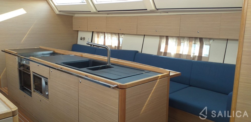 D&D Kufner 54 - Yacht Charter Sailica