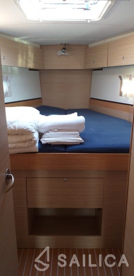D&D Kufner 54 - Yacht Charter Sailica
