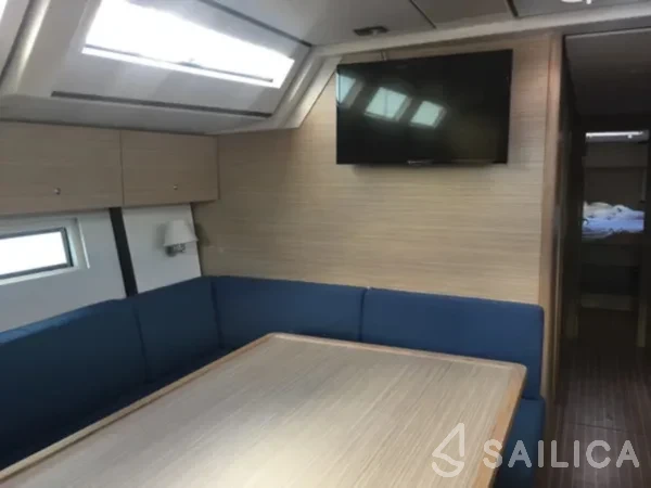 D&D Kufner 54 - Yacht Charter Sailica