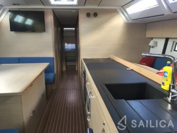 D&D Kufner 54 - Yacht Charter Sailica
