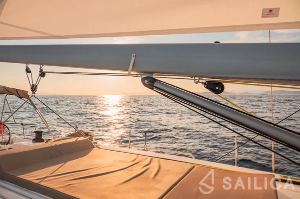 Sun Odyssey 490 - Yacht Charter Sailica